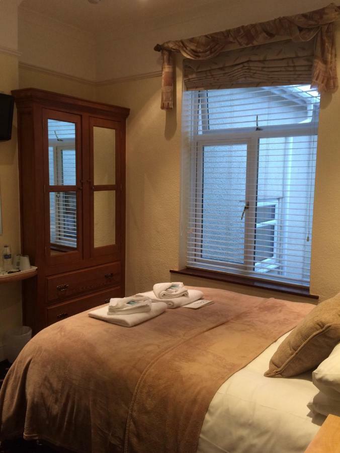 סידמות' Southcombe Guesthouse מראה חיצוני תמונה